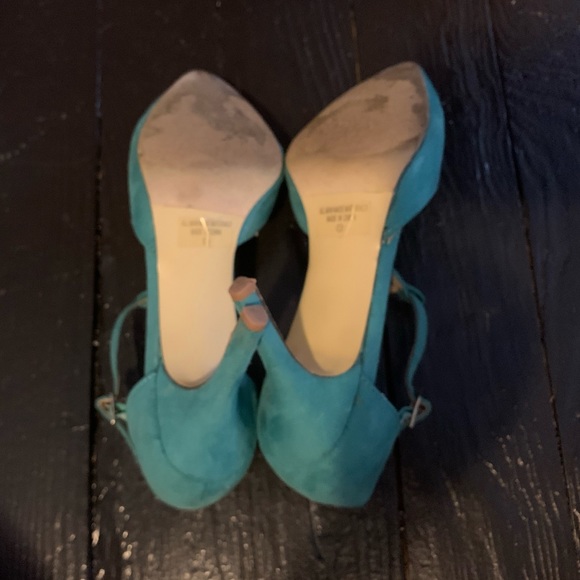 ModCloth Retro Turquoise Suede Heels - Picture 4 of 5